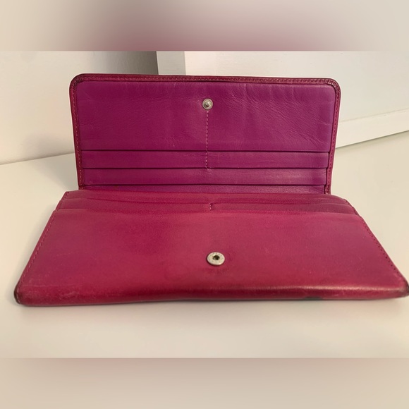 Longchamp Wallet - Picture 3 of 4